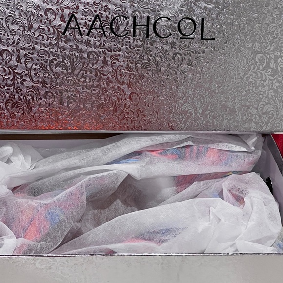 Aachcol Vibrant Multicolor Swirl Women's Heels - Picture 8 of 9